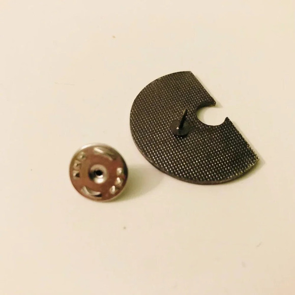 VNEA Valley National 8 Ball Pool League Pin - Picture 4 of 9